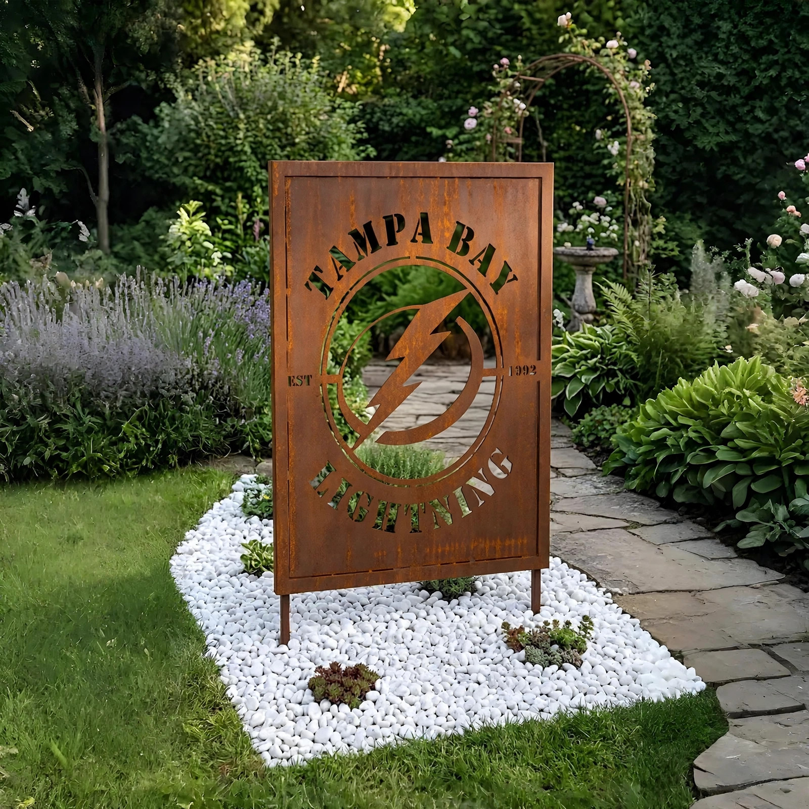 NHL Tampa Bay Lightning NHL Metal Wall Art Hockey Fan Gift Outdoor Patio Porch Vintage Decor Metal Garden Panel Yard Art Outdoor Decor