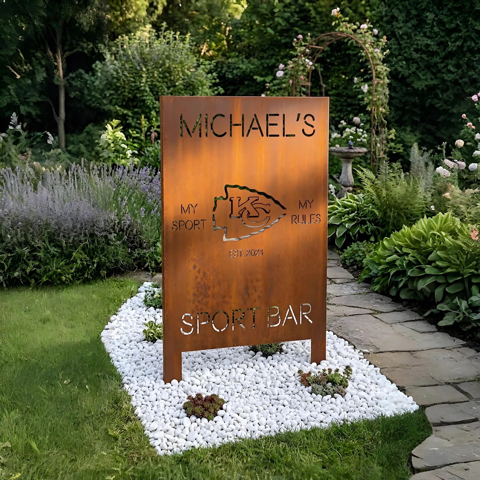 Kansas City Chiefs Personalized Logo Metal Garden Panel – NFL American Football Fan Outdoor Decor Gift