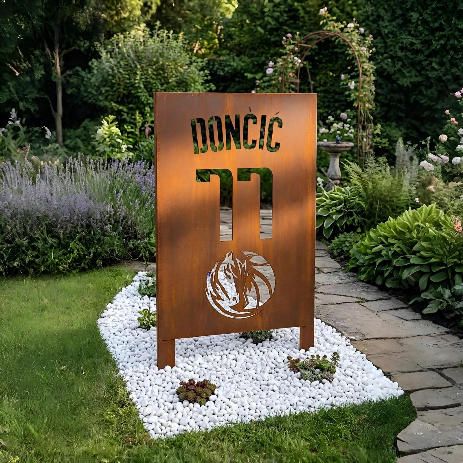 Dallas Mavericks Luka Doncic Logo Metal Garden Panel – NBA Basketball Fan Outdoor Yard Decor Gift