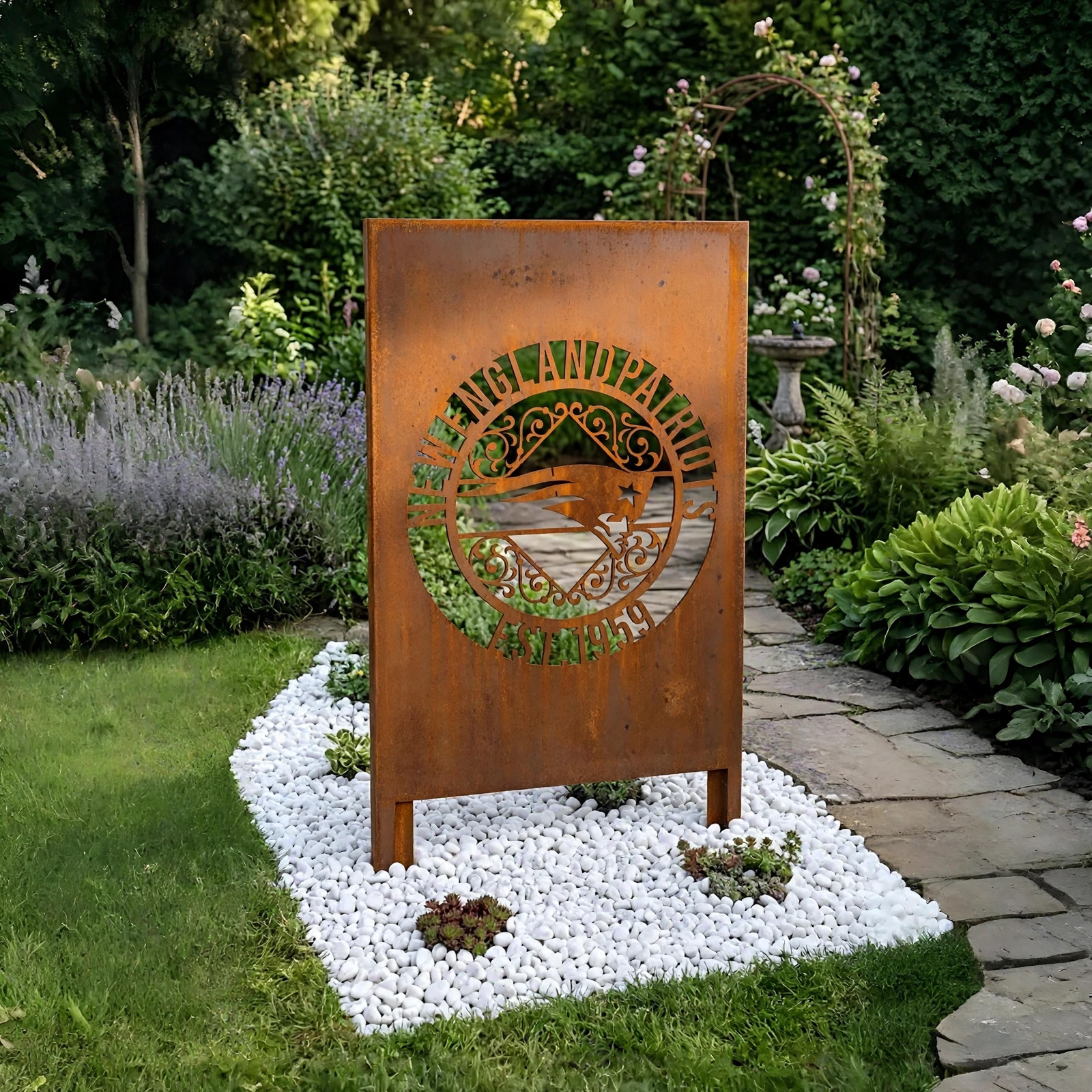 New England Patriots Monogram Logo Metal Garden Panel – NFL American Football Fan Outdoor Decor Gift